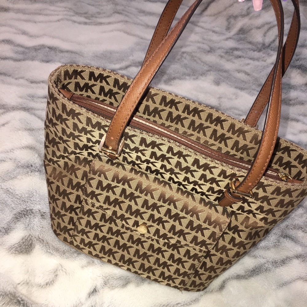 Michael Kors bag